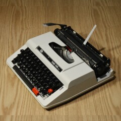 老式打字机飞鱼长空打字机老式英文复古机械怀旧修复古典文艺小众旧软装设计【白色长空--正常打字】品相良好英文