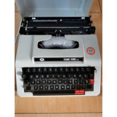 飞鱼老式打字机金属机械英文飞鱼牌长空牌英雄牌复古打字机老上海古董礼物149收藏摆件随机发货不能打字